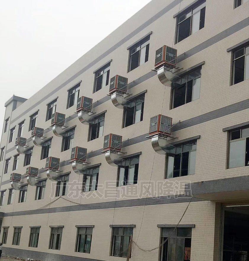 潤東方環(huán)?？照{(diào) 實力打造省電廠房通風降溫