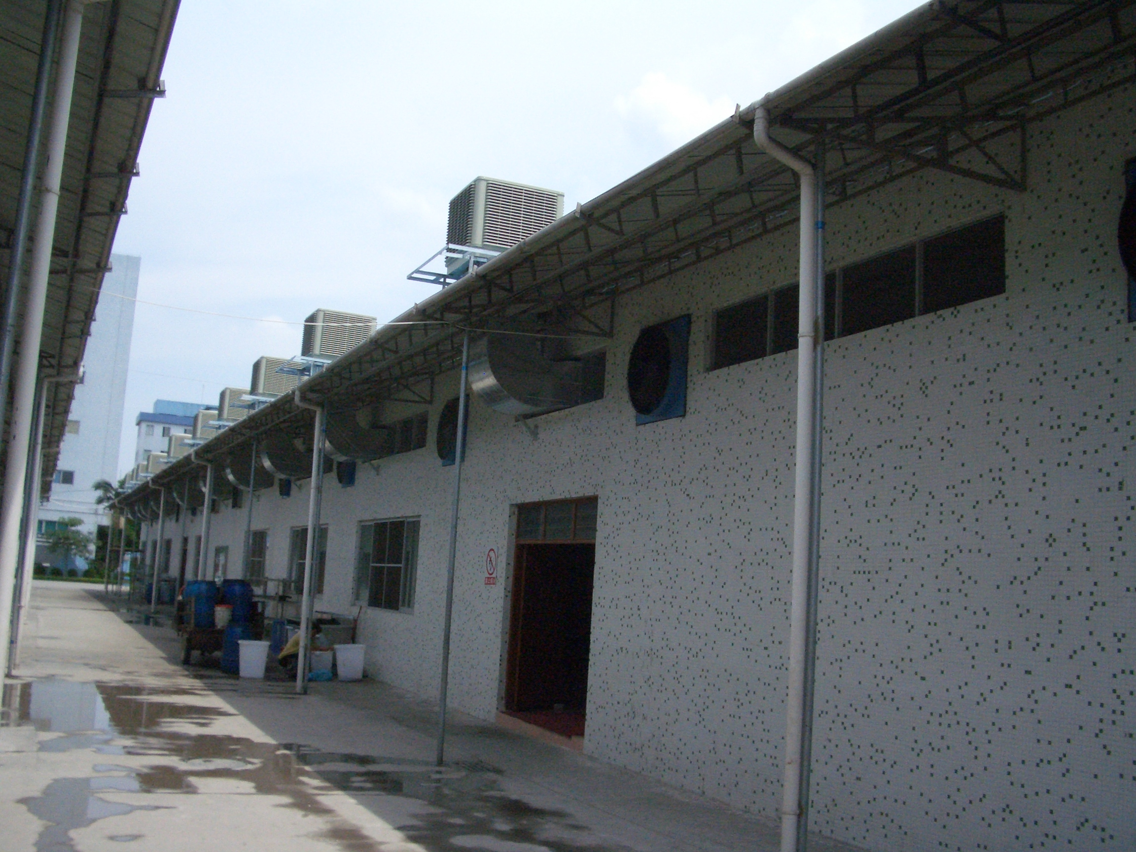 潤東方環(huán)?？照{(diào),環(huán)?？照{(diào)安裝,環(huán)保空調(diào),廠房降溫,鐵皮房降溫